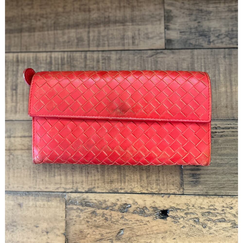 Bottega Veneta Intrecciato Leather Bifold Long Wallet Red